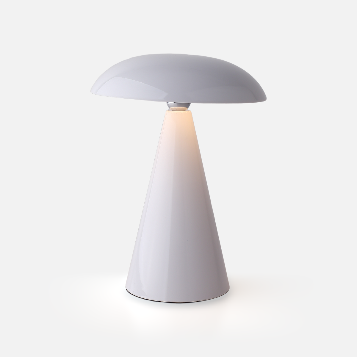 Rechargeable Magnetic Table Lamp in Melamine--RT6810-S